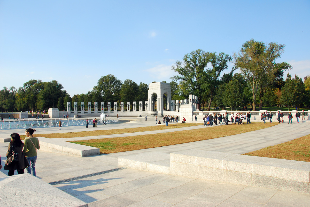 2010-10-31, 036, National WW II Merorial, Washington, DC