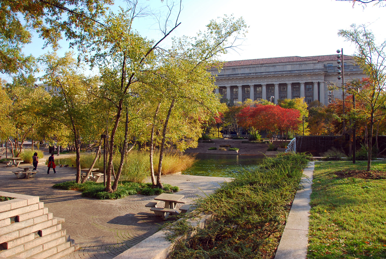 2010-10-31, 081, Ronald Reagan Int'l Trade Center, Washington, DC