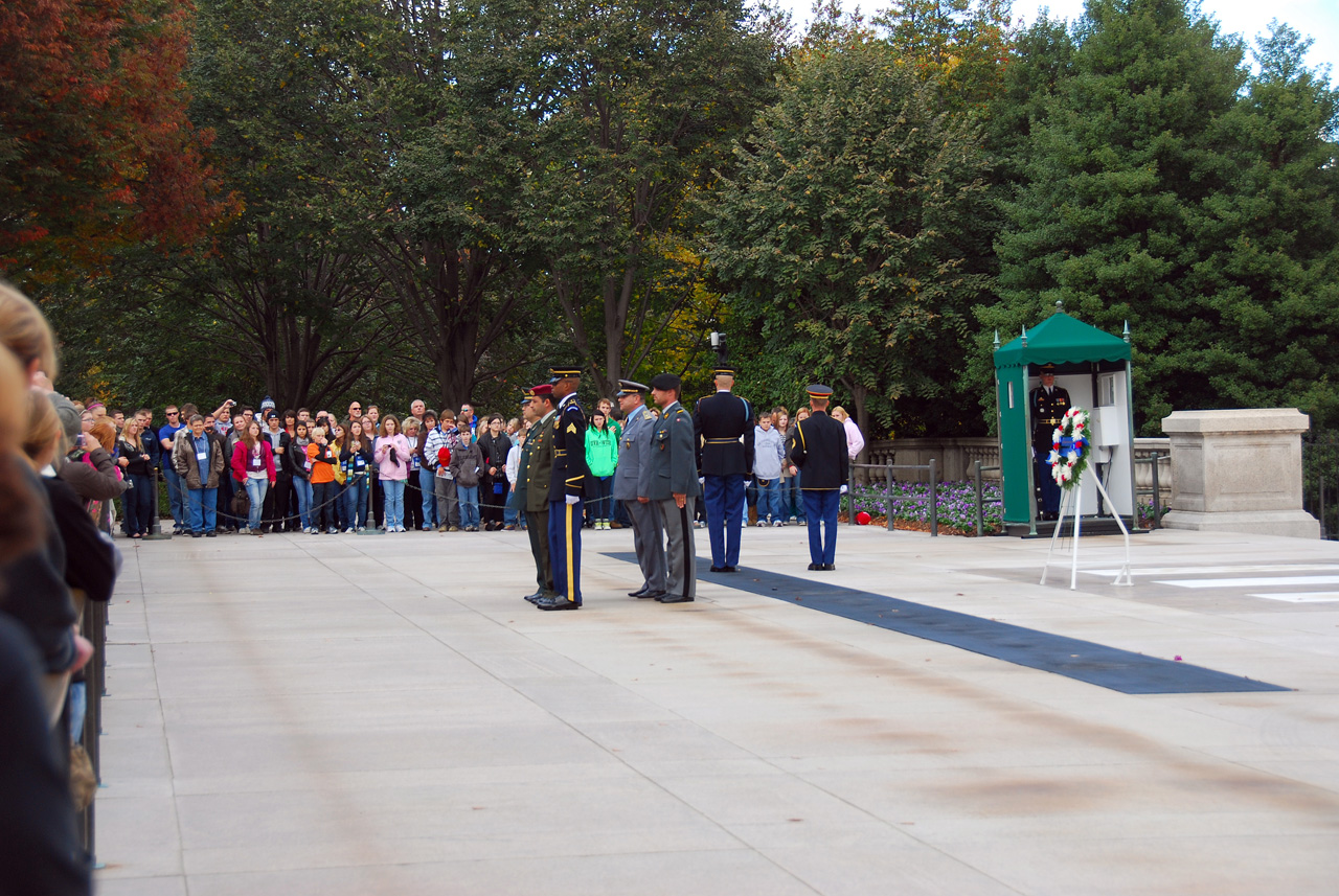 2010-11-05, 030, Arlington Cemetery - Tomb of the Unknowns, Washington, DC