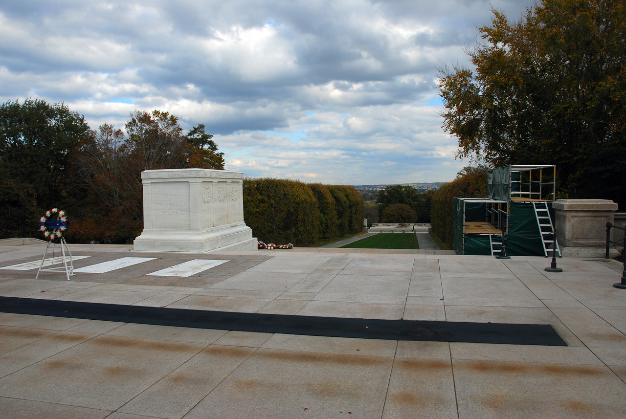 2010-11-05, 033, Arlington Cemetery - Tomb of the Unknowns, Washington, DC