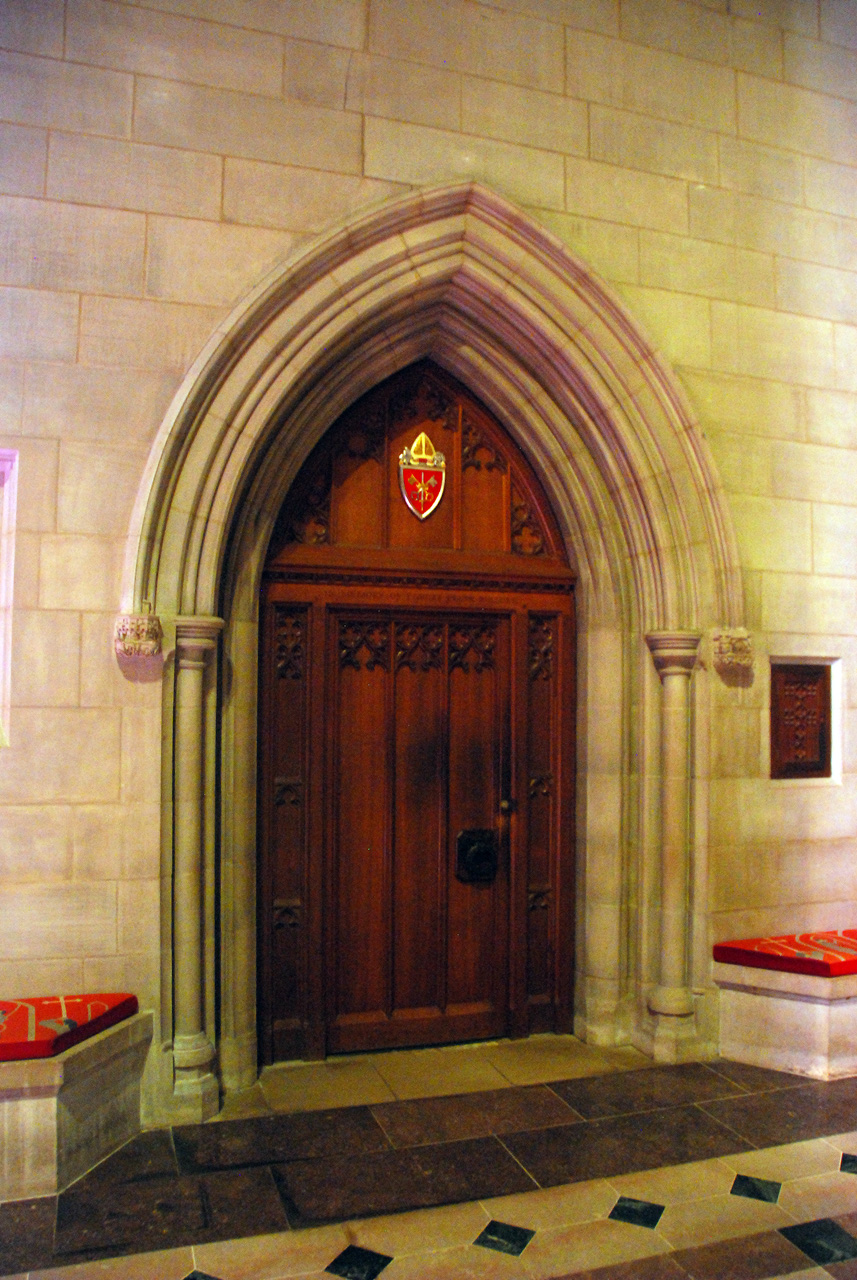 2010-11-08, 087, National Cathedral, Washington, DC