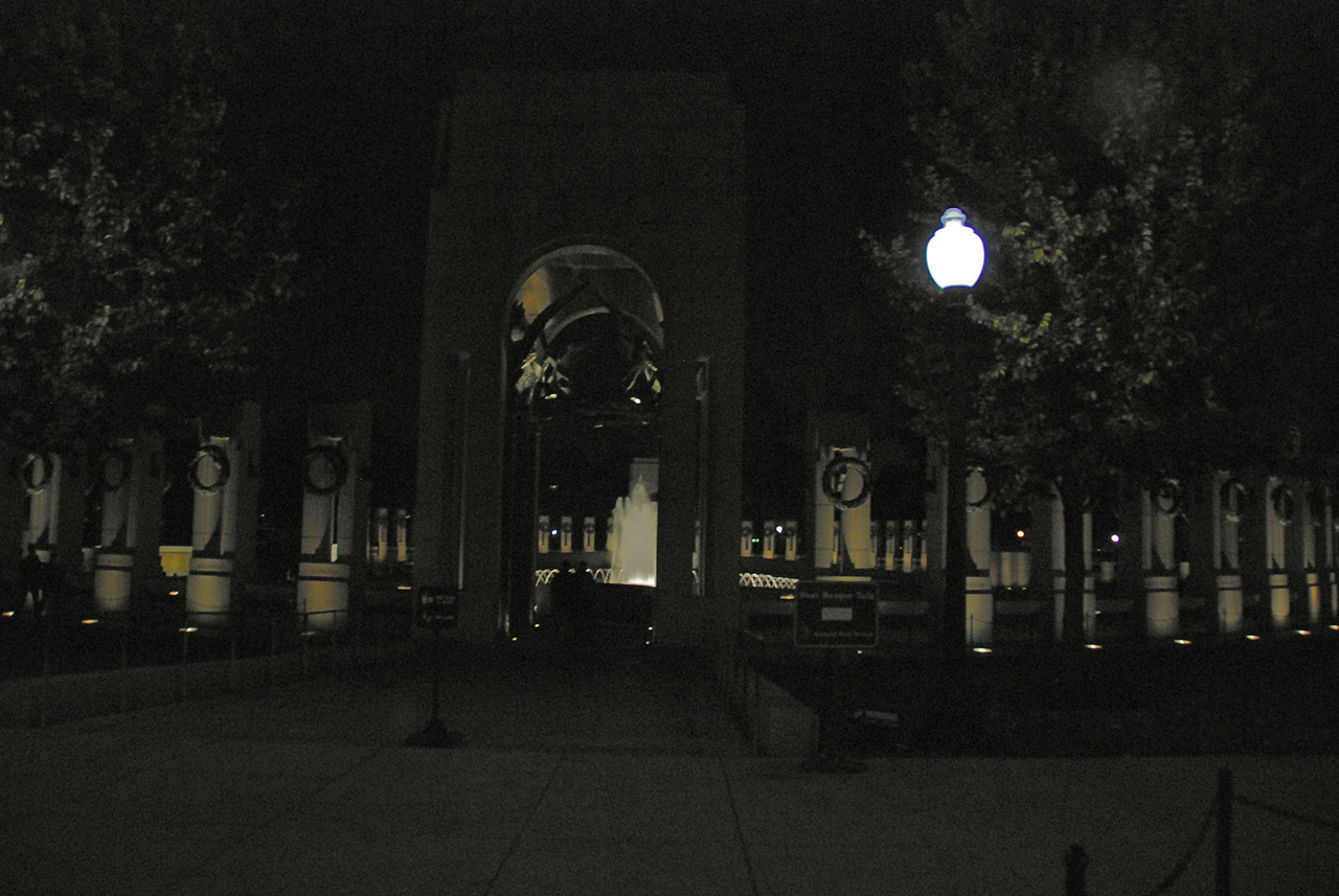 2010-11-12, 026, World War II Memorial, Washington, DC