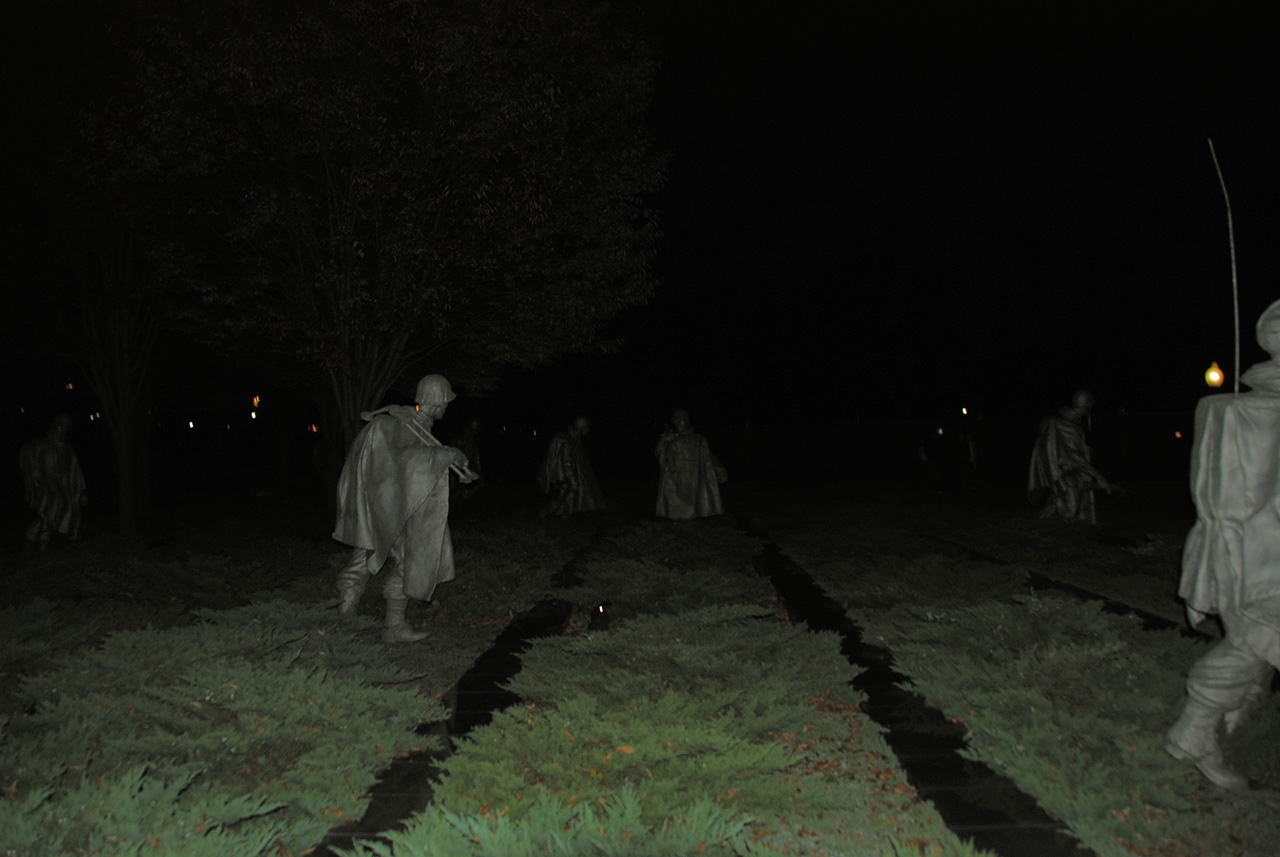 2010-11-12, 045, Korean Walls & Memorial, Washington, DC