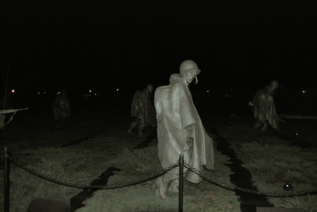 2010-11-12, 048, Korean Walls & Memorial, Washington, DC