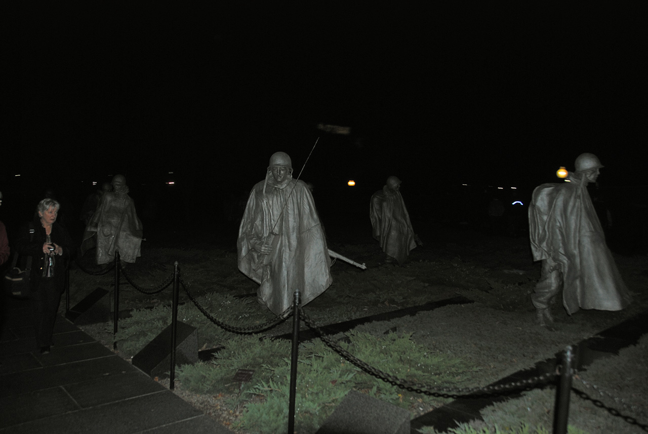 2010-11-12, 050, Korean Walls & Memorial, Washington, DC