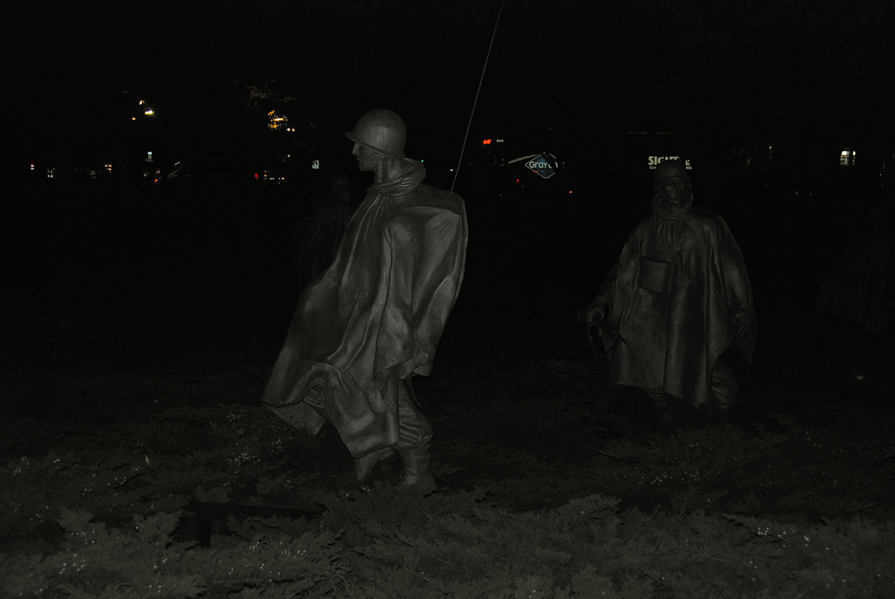 2010-11-12, 055, Korean Walls & Memorial, Washington, DC