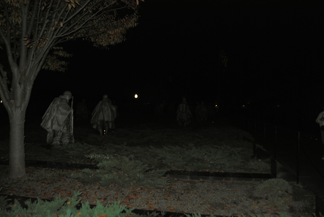 2010-11-12, 060, Korean Walls & Memorial, Washington, DC