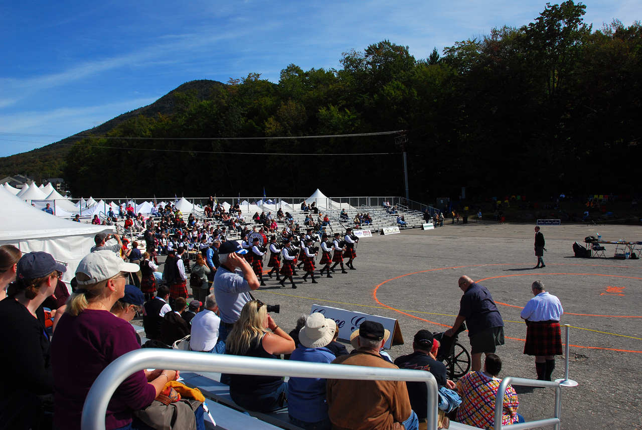 2011-09-17, 073, Pipe Band Competition, The Highland Games