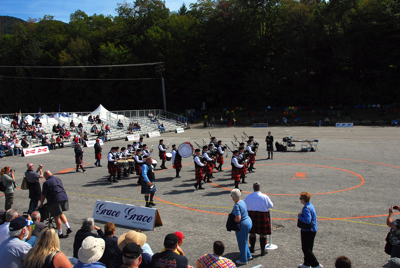 2011-09-17, 074, Pipe Band Competition, The Highland Games