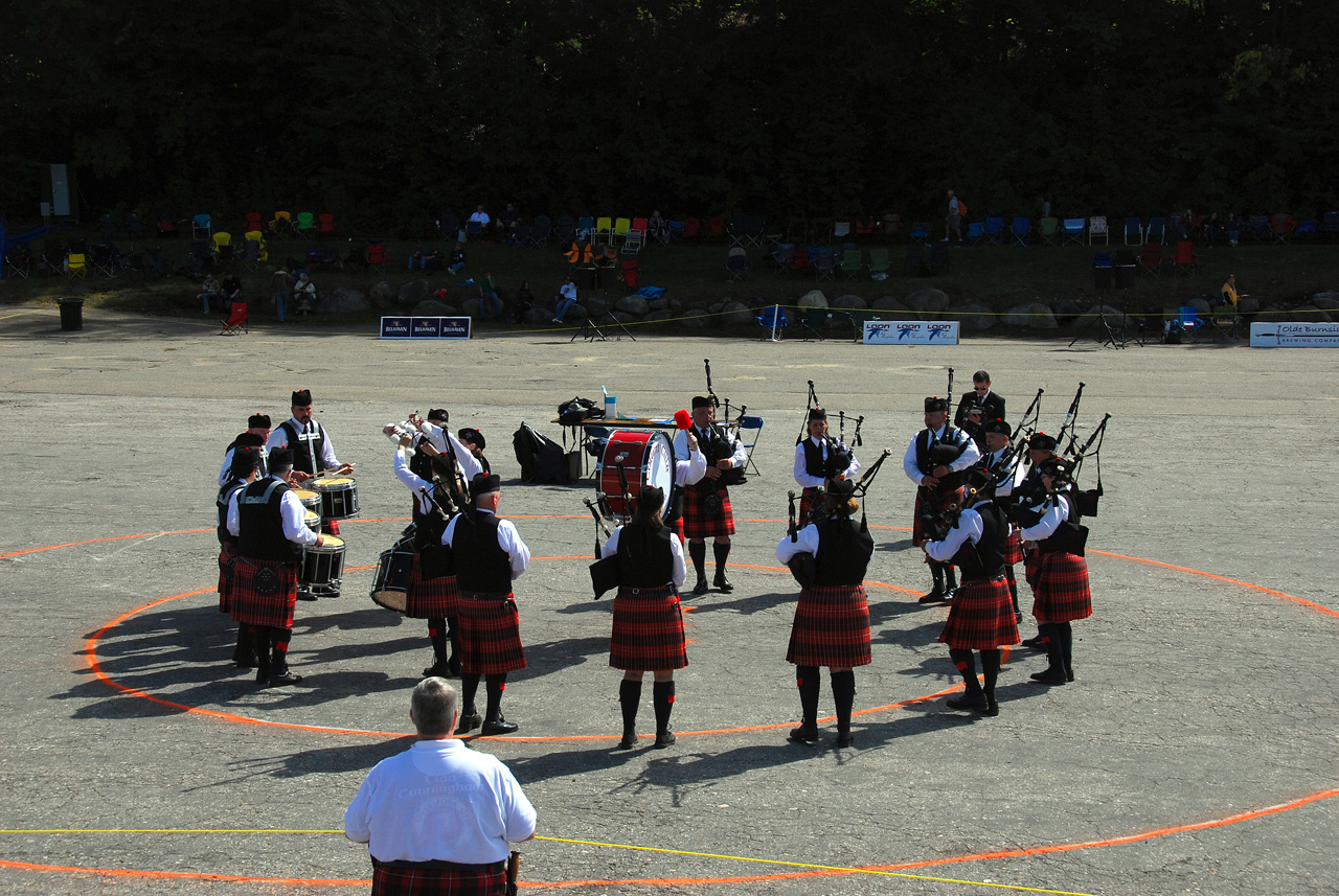 2011-09-17, 076, Pipe Band Competition, The Highland Games