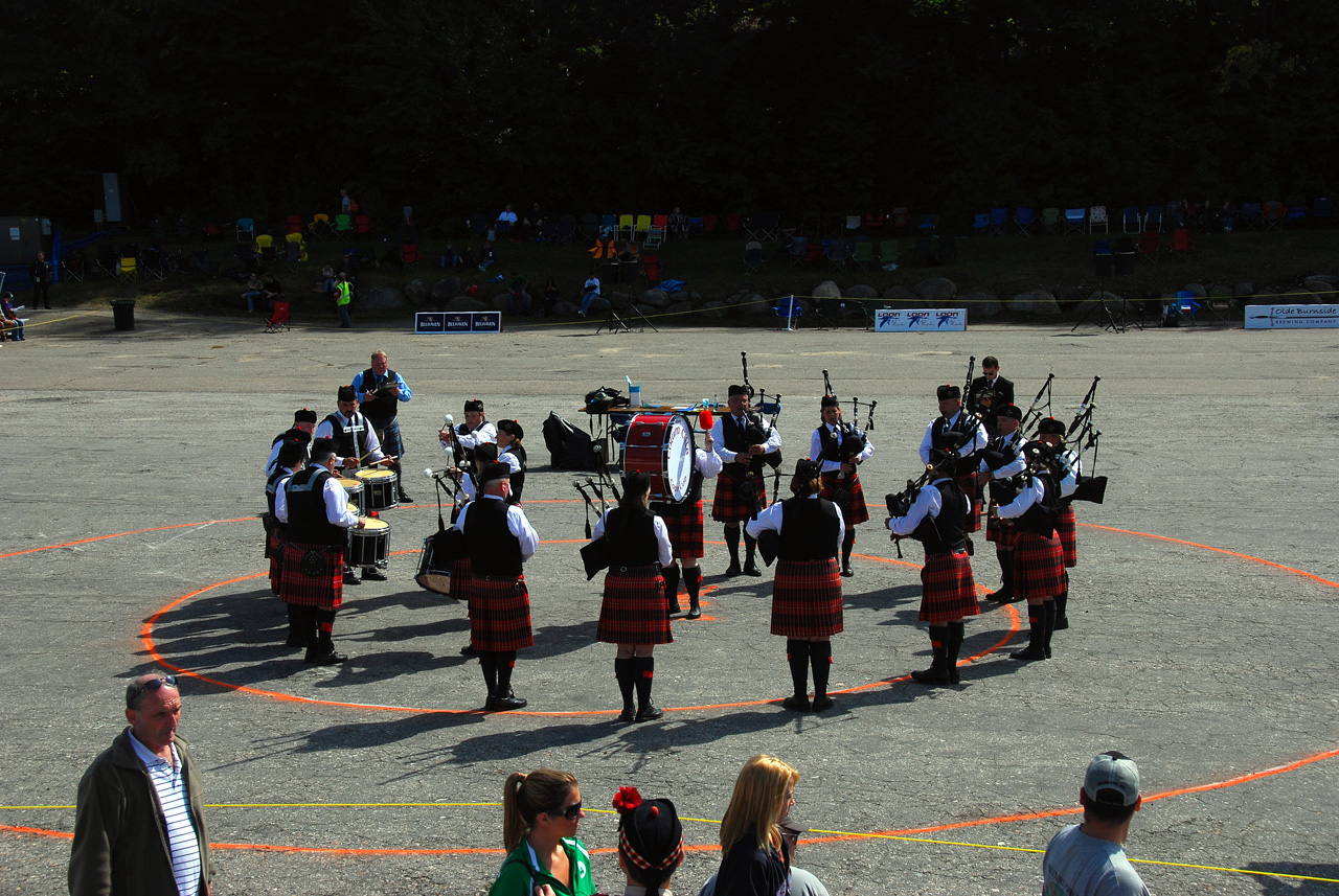 2011-09-17, 077, Pipe Band Competition, The Highland Games