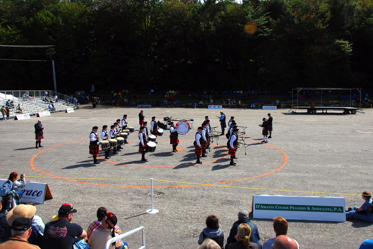 2011-09-17, 082, Pipe Band Competition, The Highland Games