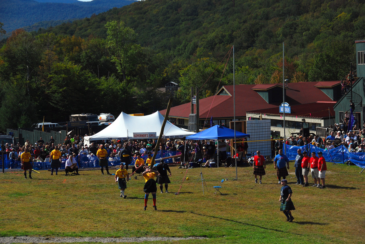 2011-09-17, 295, Pole Toss, The Highland Games