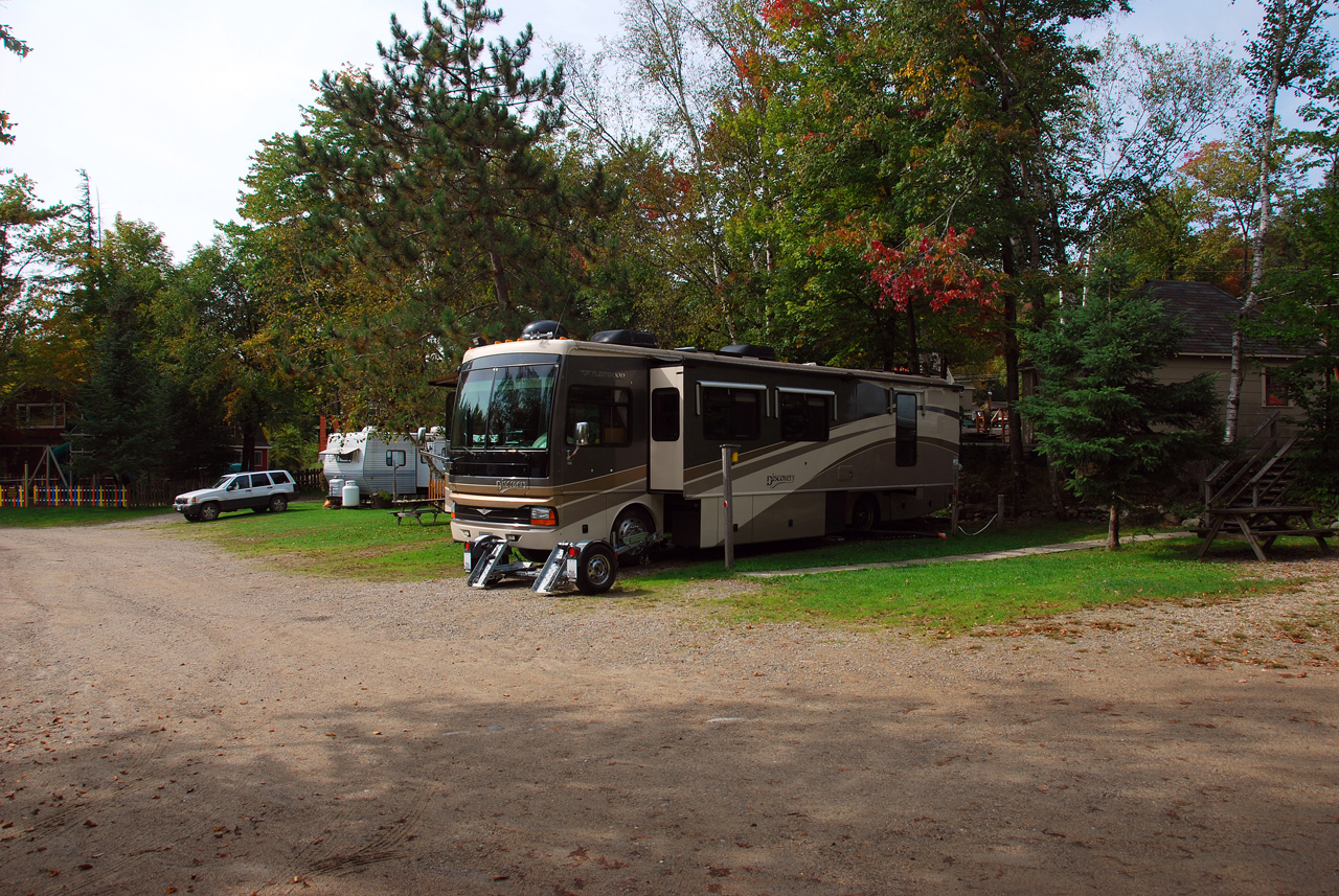 2011-09-22, 003, Country Bumpkins Campground, NH