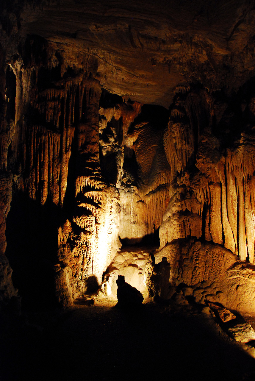 2011-10-25, 039, Bristol Caverns, Bristol, TN