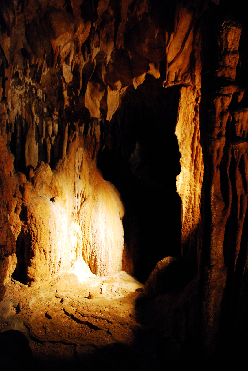 2011-10-25, 040, Bristol Caverns, Bristol, TN