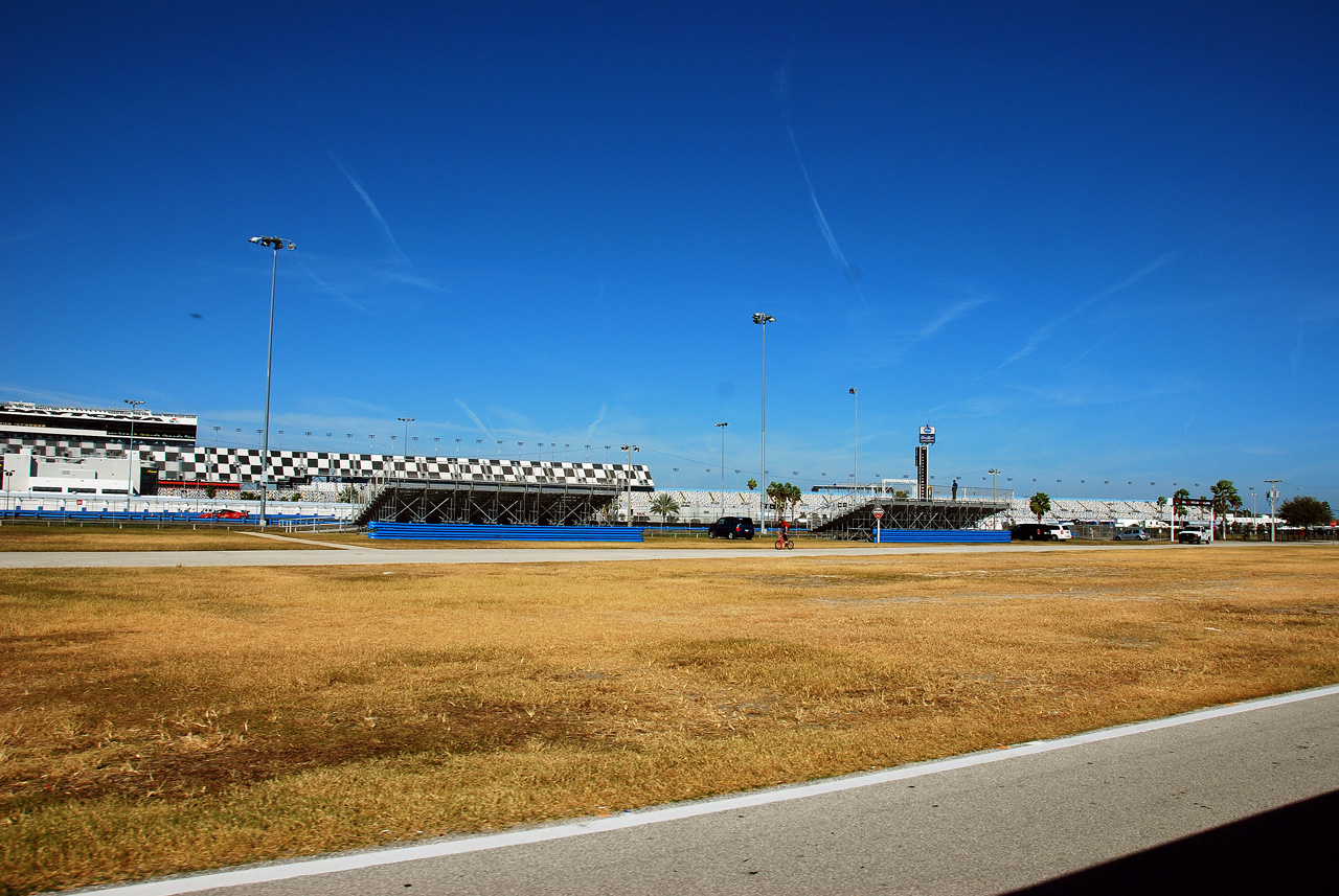 2011-12-07, 019, Daytona International Speedway