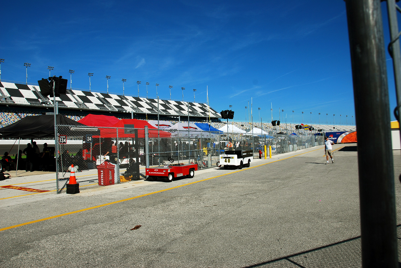 2011-12-07, 043, Daytona International Speedway