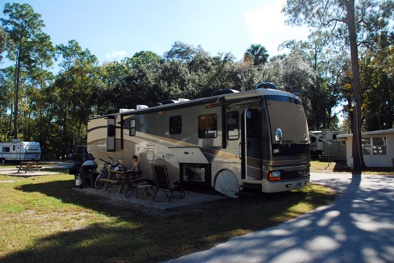 2011-11-10, 001, Town and Country RV Resort, FL