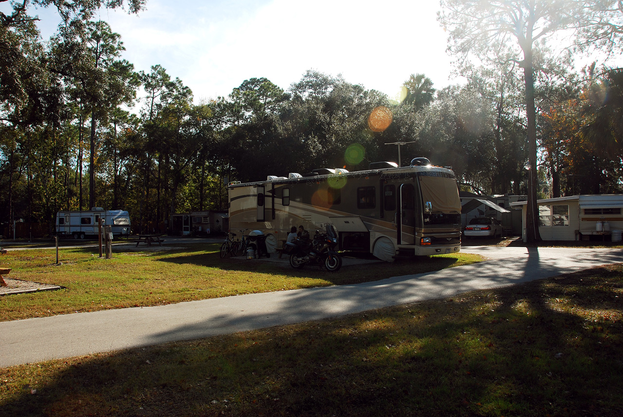 2011-11-10, 006, Town and Country RV Resort, FL