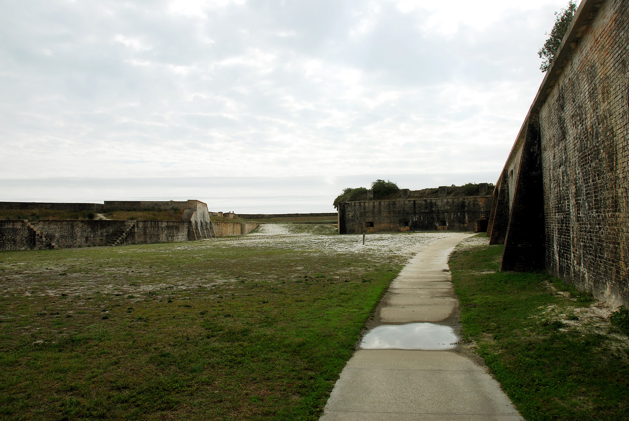 2012-01-24, 031, Fort Pickens