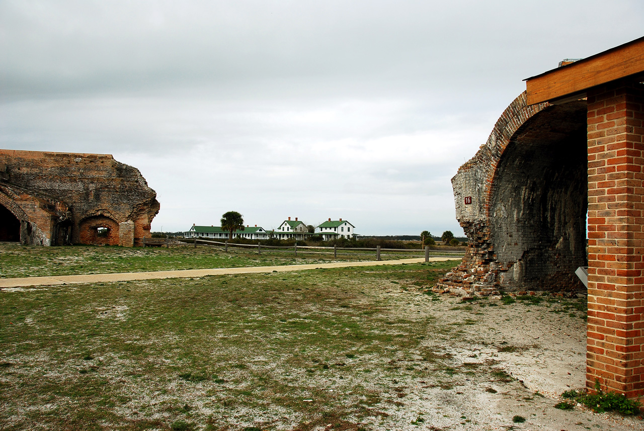 2012-01-24, 058, Fort Pickens