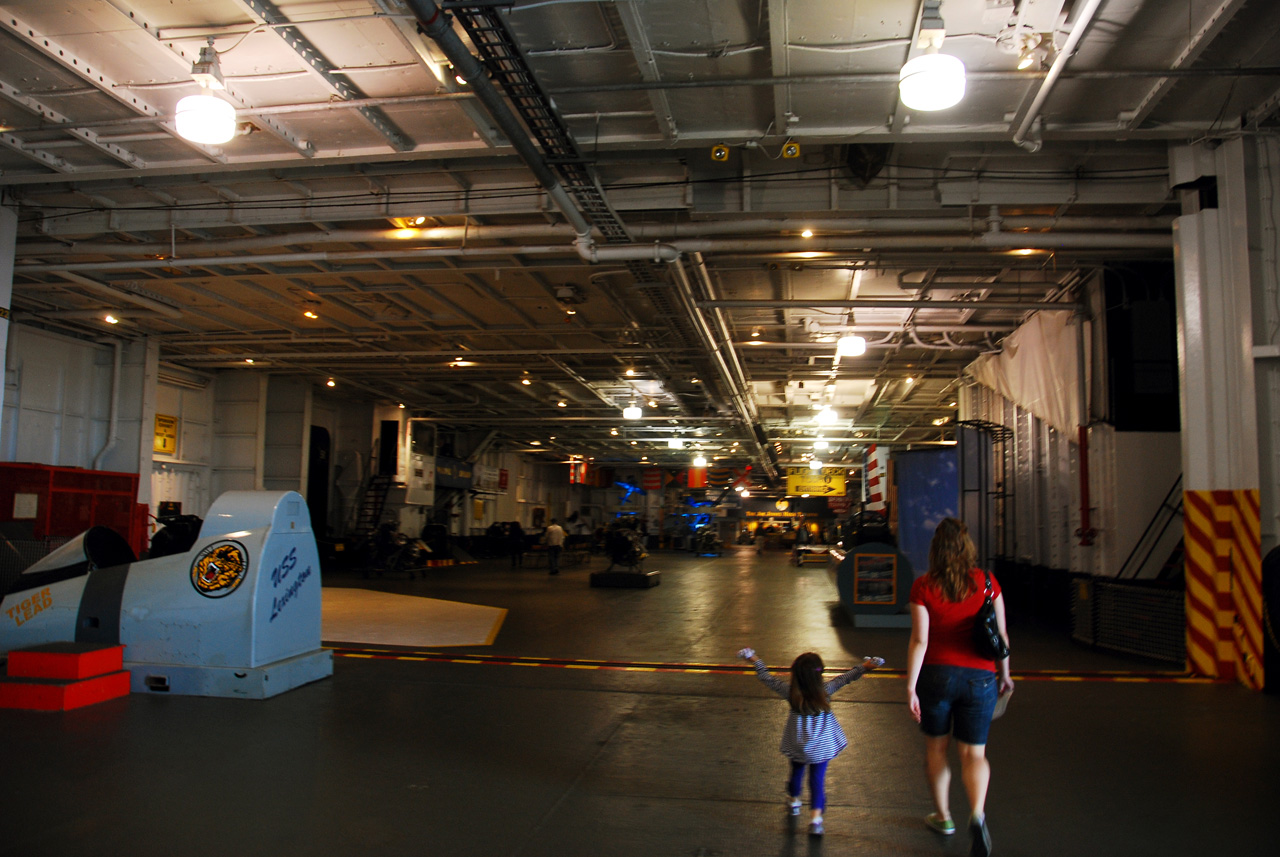2012-02-15, 012, USS Lexington