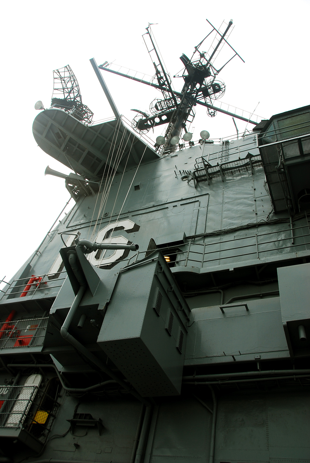 2012-02-15, 018, USS Lexington