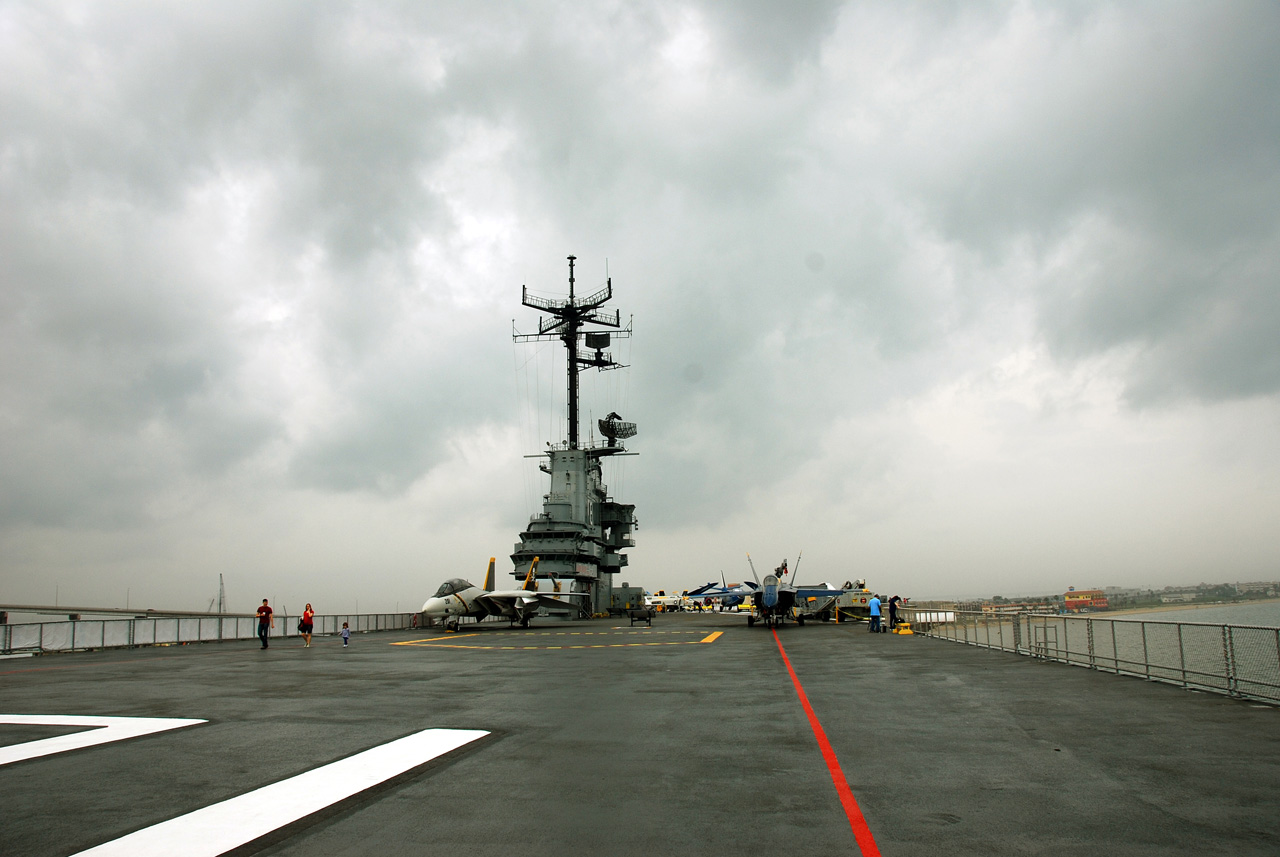 2012-02-15, 058, USS Lexington