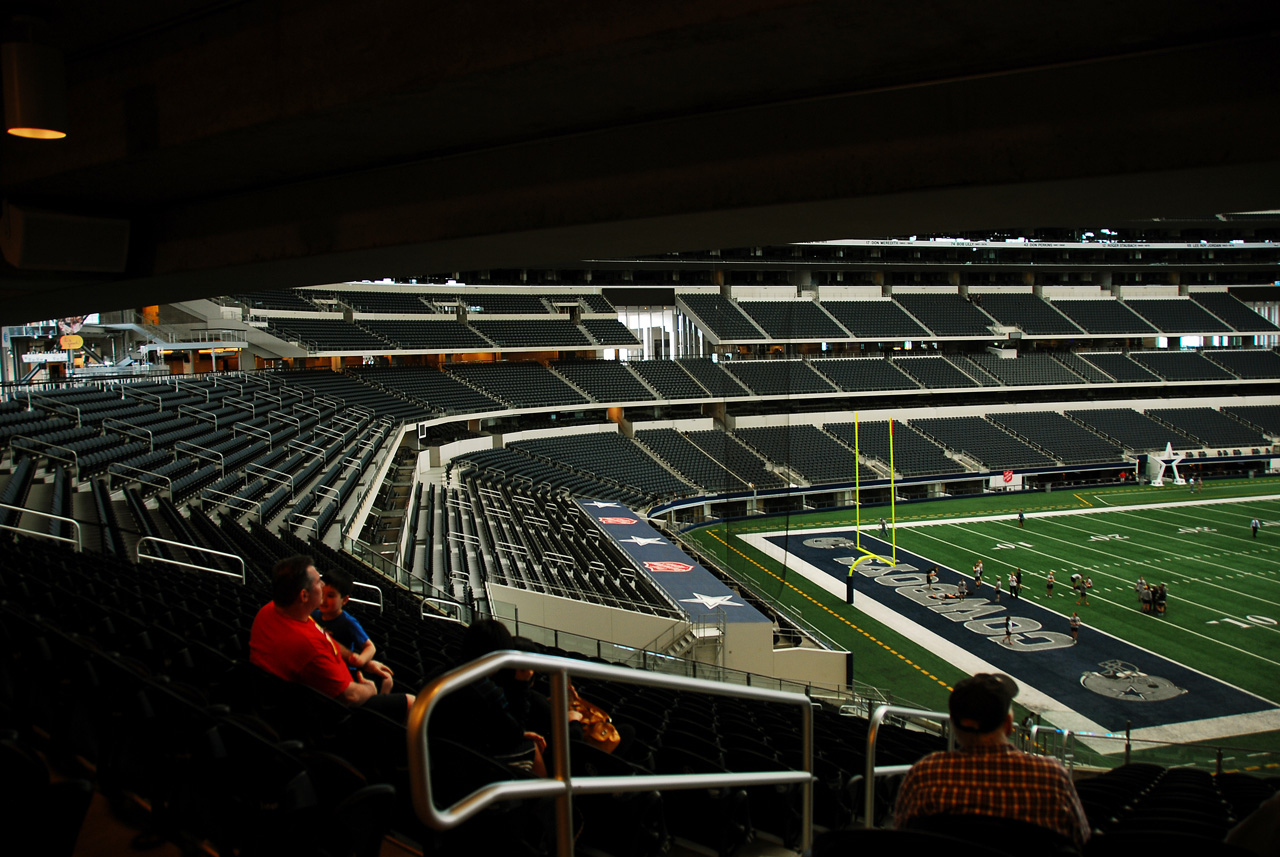 2012-03-21, 012, Cowboys Stadium Tour