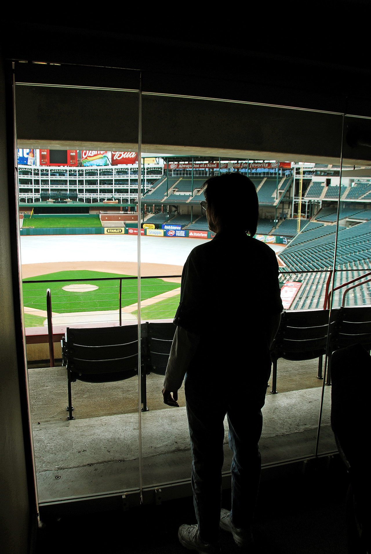 2012-03-21, 022, Texas Rangers Tour