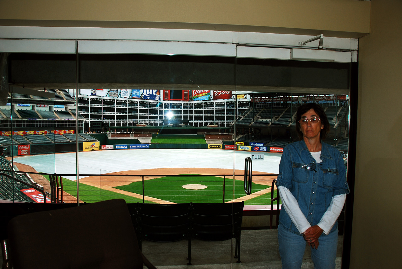 2012-03-21, 023, Texas Rangers Tour