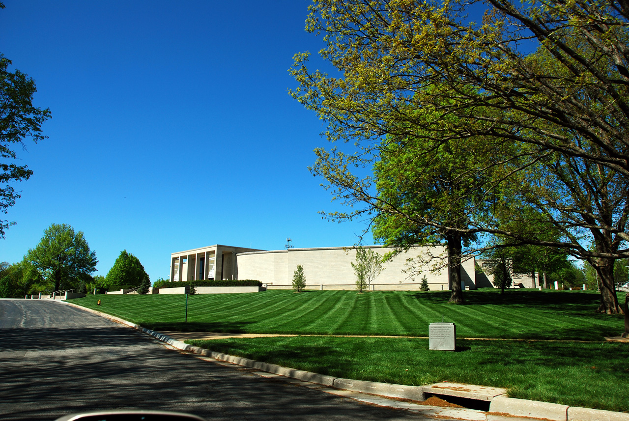 2012-04-04, 018, Harry Truman's Library, MO