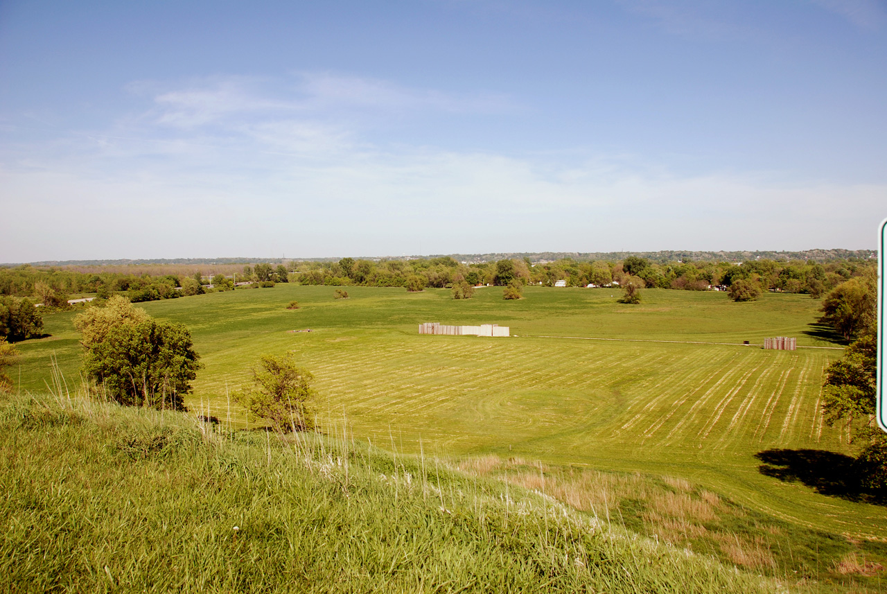 2012-04-12, 065, Monks Mound, NE view