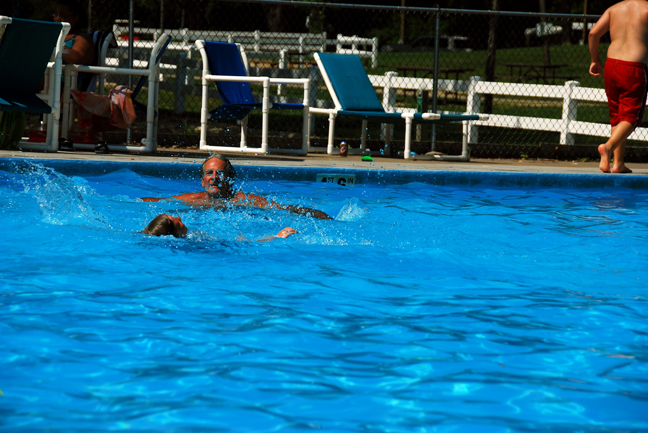 2012-06-10, 008, Gerry and Joey in Pool