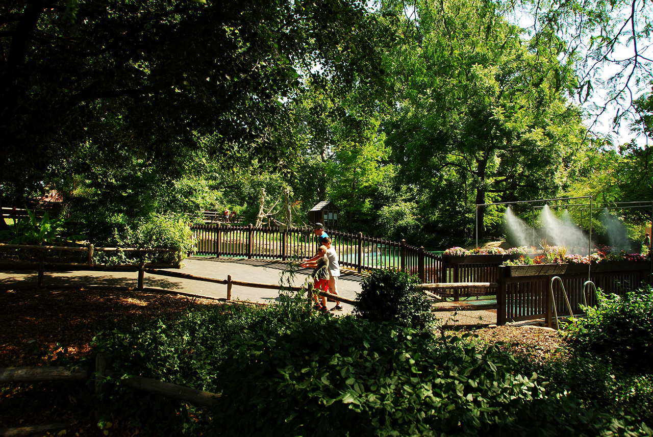 2012-06-28, 018, Grant's Farm, MO