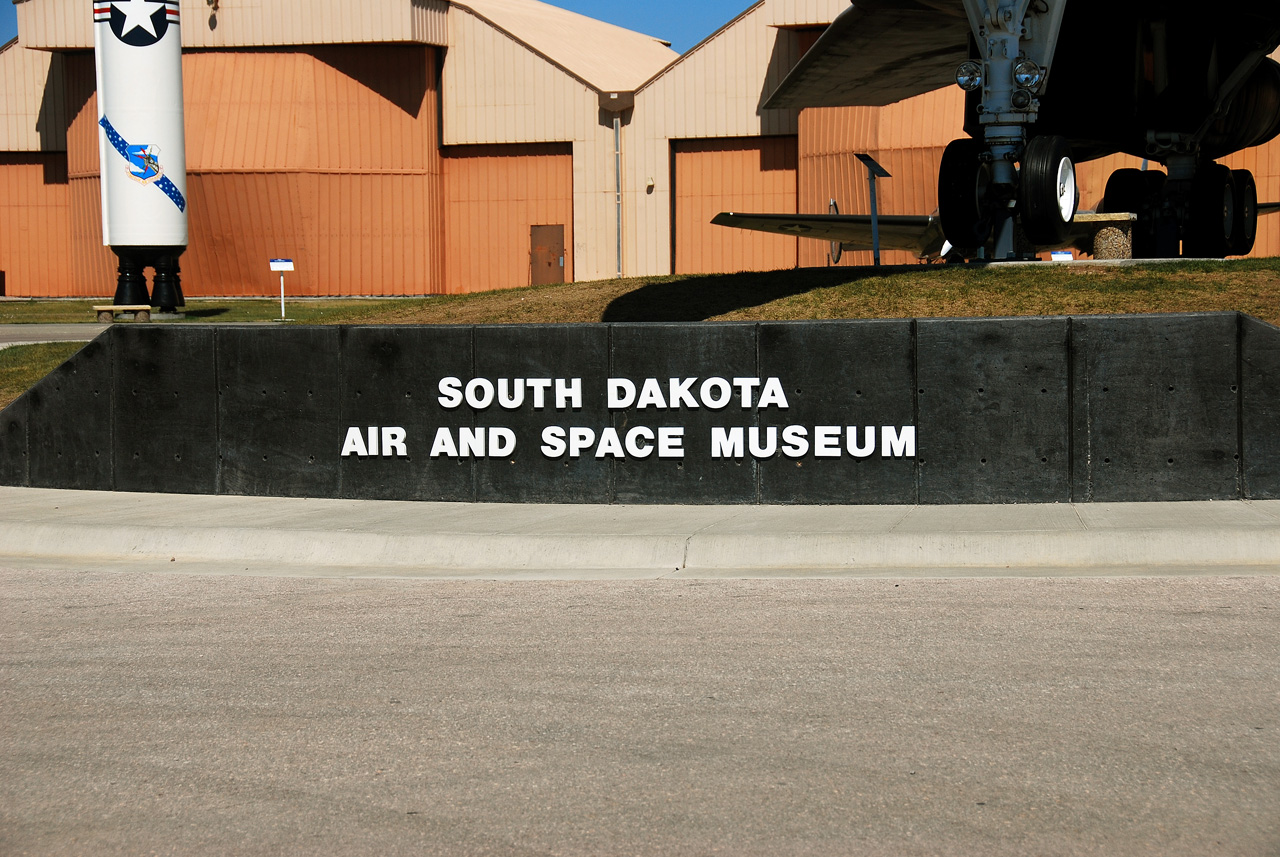 2012-08-18, 001, SD Air & Space Museum