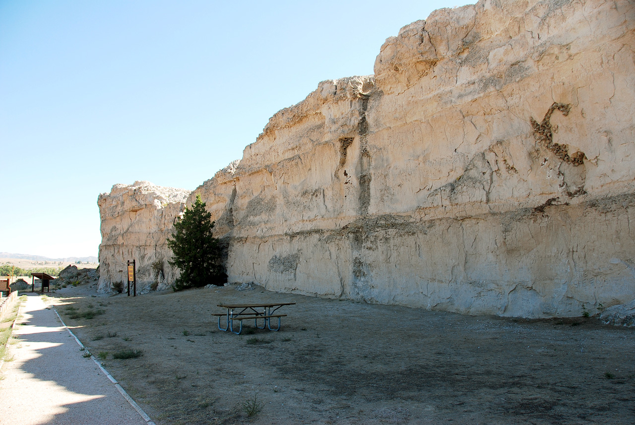 2012-09-14, 025, Register Cliff, WY