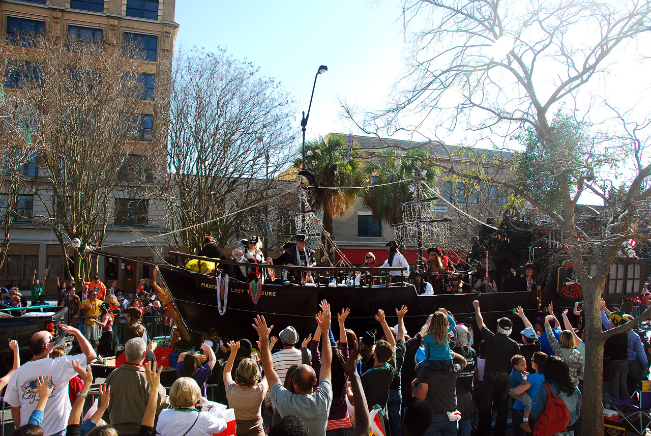 2013-02-09, 037, Mardi-Gras, Pensacola, FL