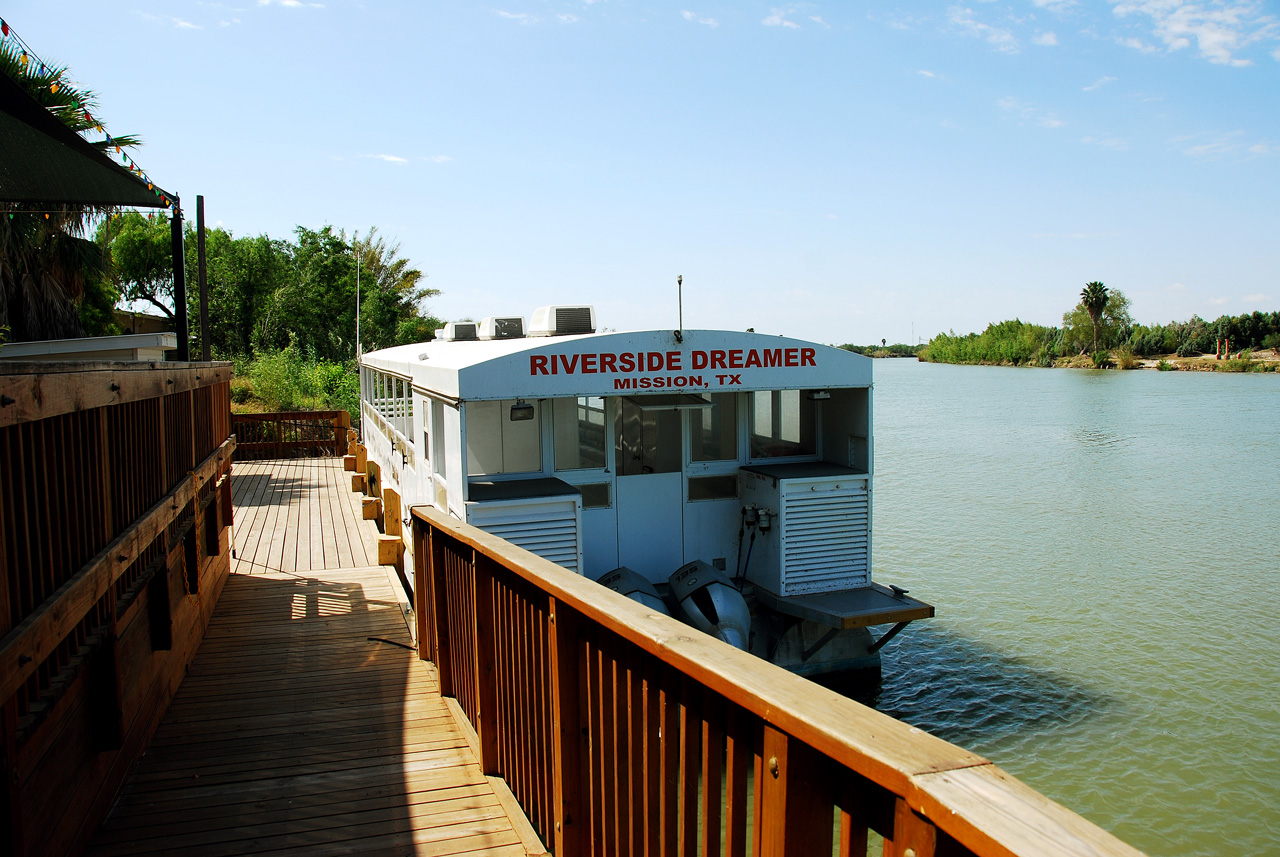 2013-04-04, 003, Rio Grande Riverboat trip, Launch