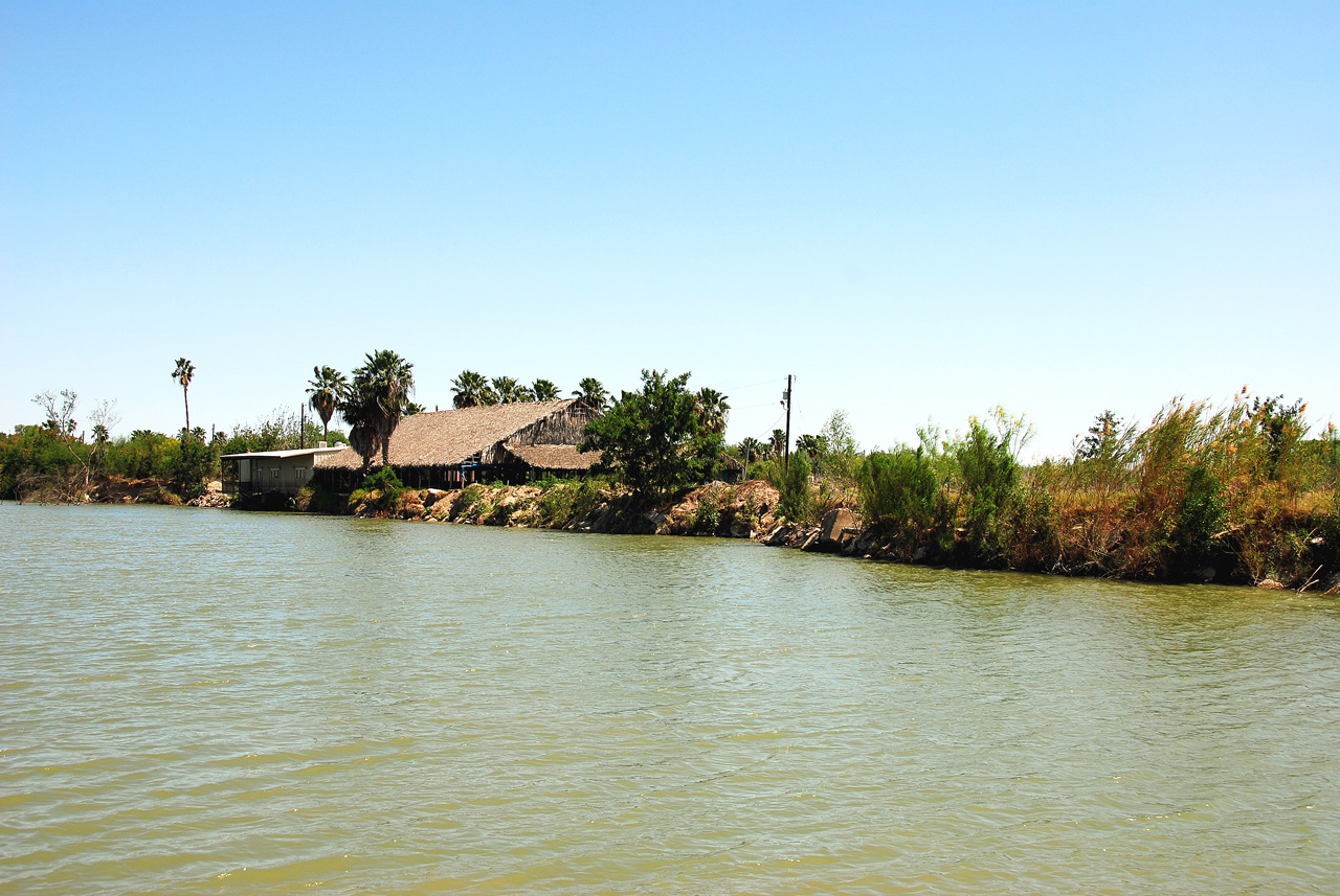 2013-04-04, 013, Rio Grande Riverboat trip, Pepe, USA
