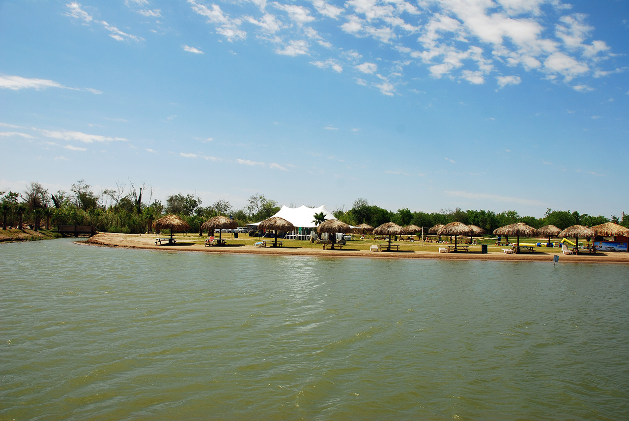 2013-04-04, 021, Rio Grande Riverboat trip, Resort, MX