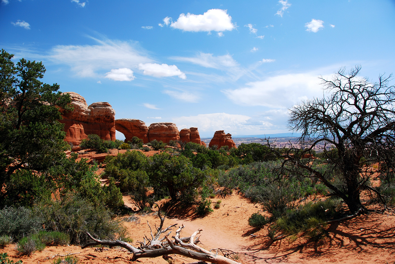 2013-05-18, 041, Broken Archl, Arches NP, UT