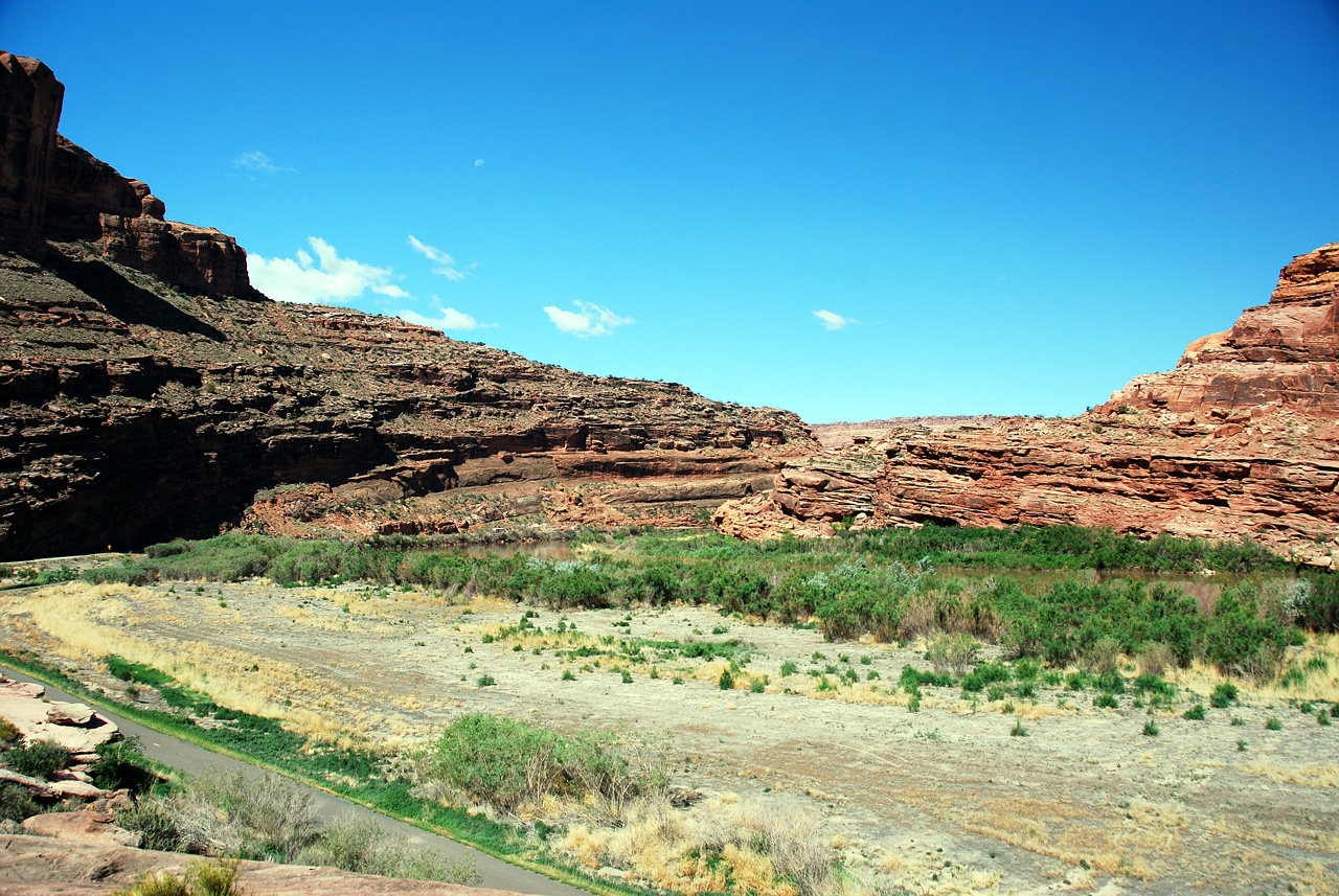 2013-05-30, 002, Rt 191, Colorado Riverway, UT