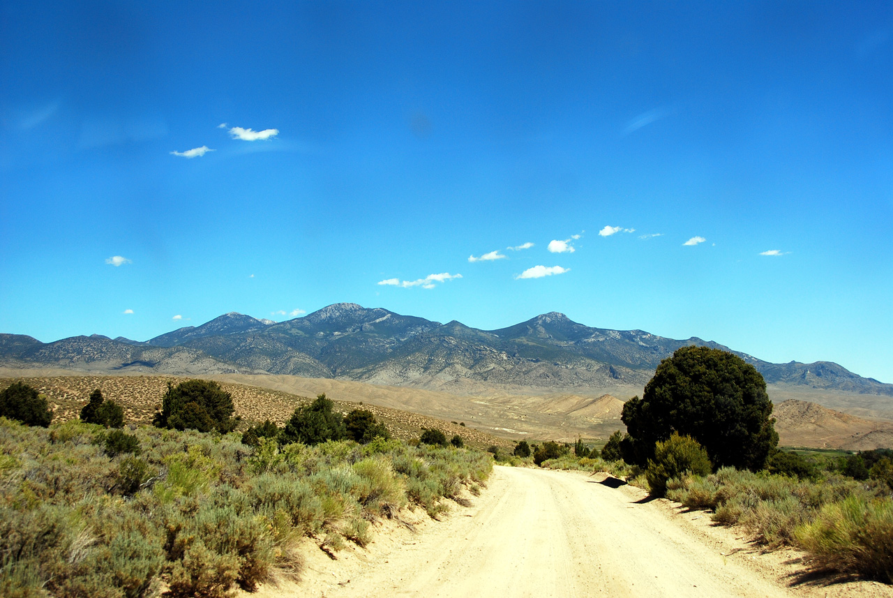 2013-06-26, 021, Gray Cliffs Road, NV