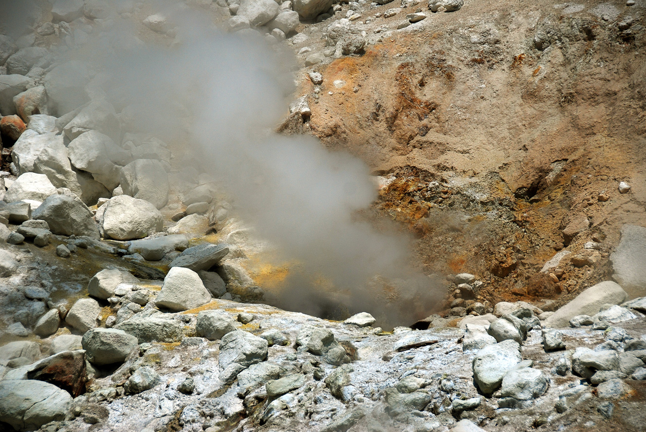 2013-07-01, 025, Bumpass Hell Trail, CA