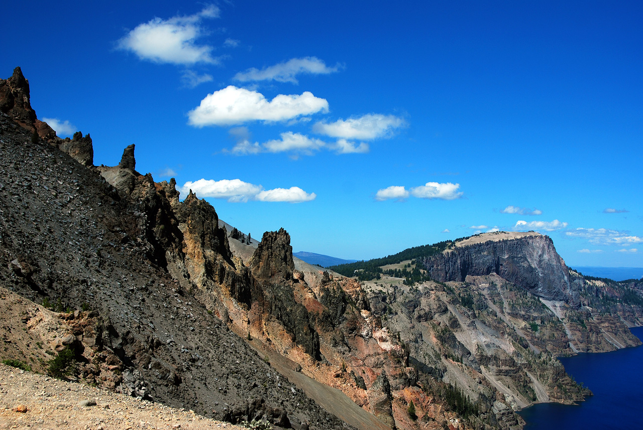 2013-07-12, 093, Devils Backbone, Crater Lake, OR