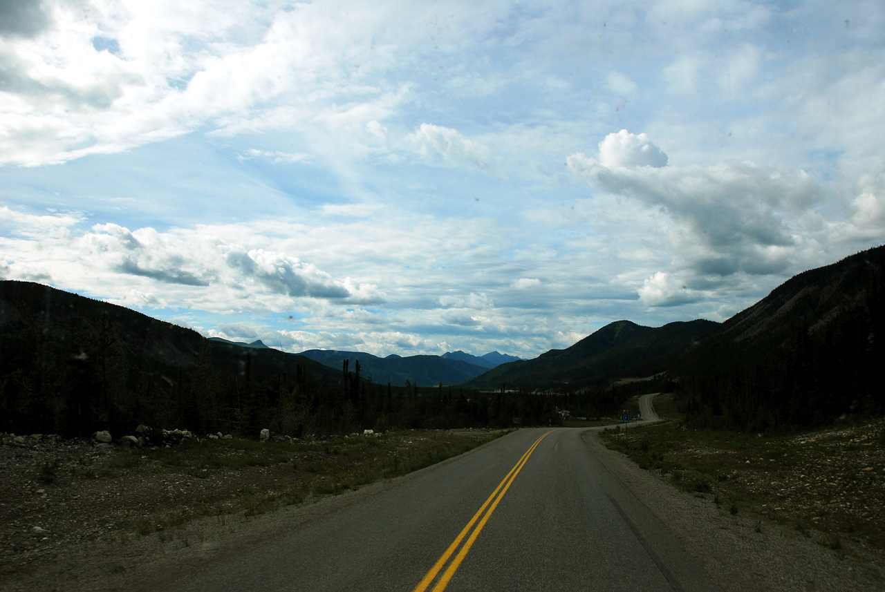 2013-07-28, 048, Alaskan Hwy Mile 0 - 496 BC, CA