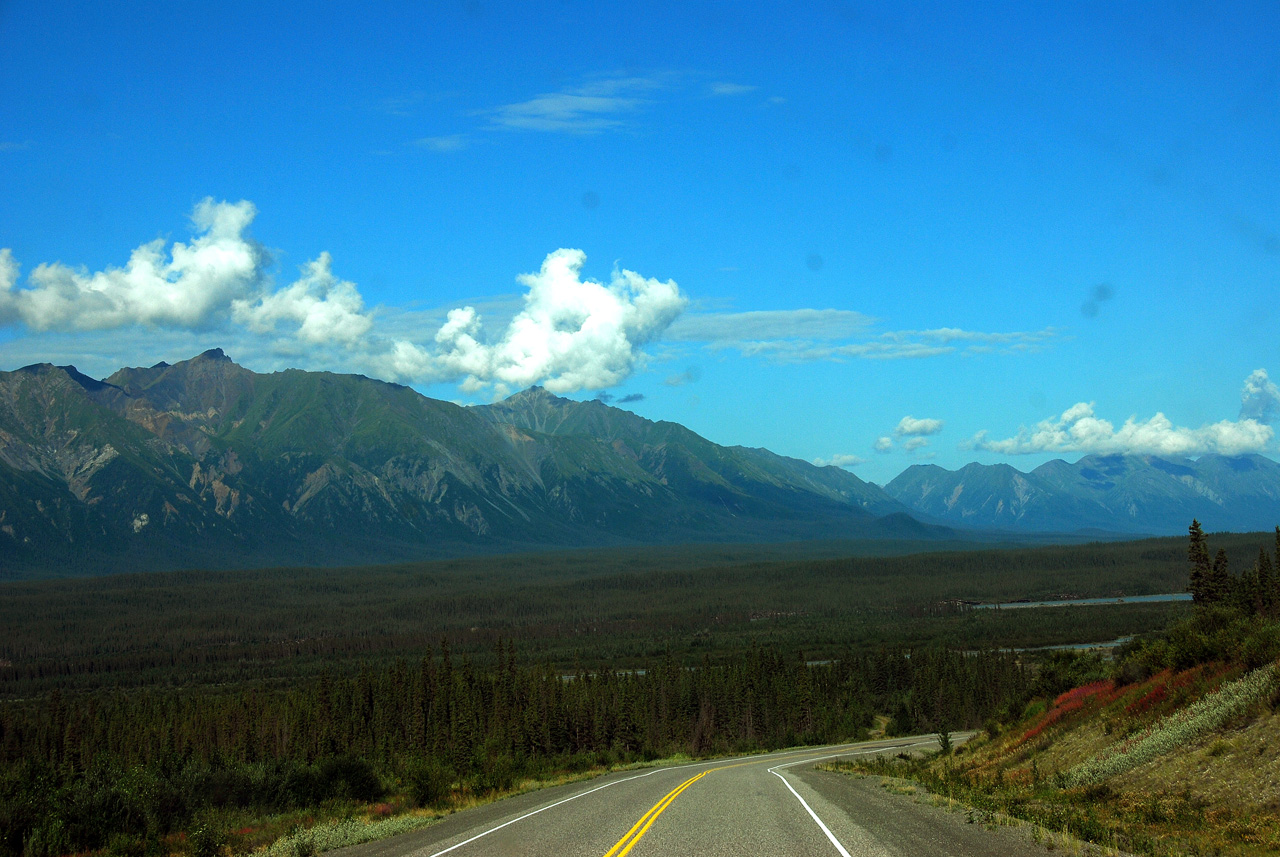 2013-07-30, 039, Alaskan Hwy Mile ... 1500, YT-AK