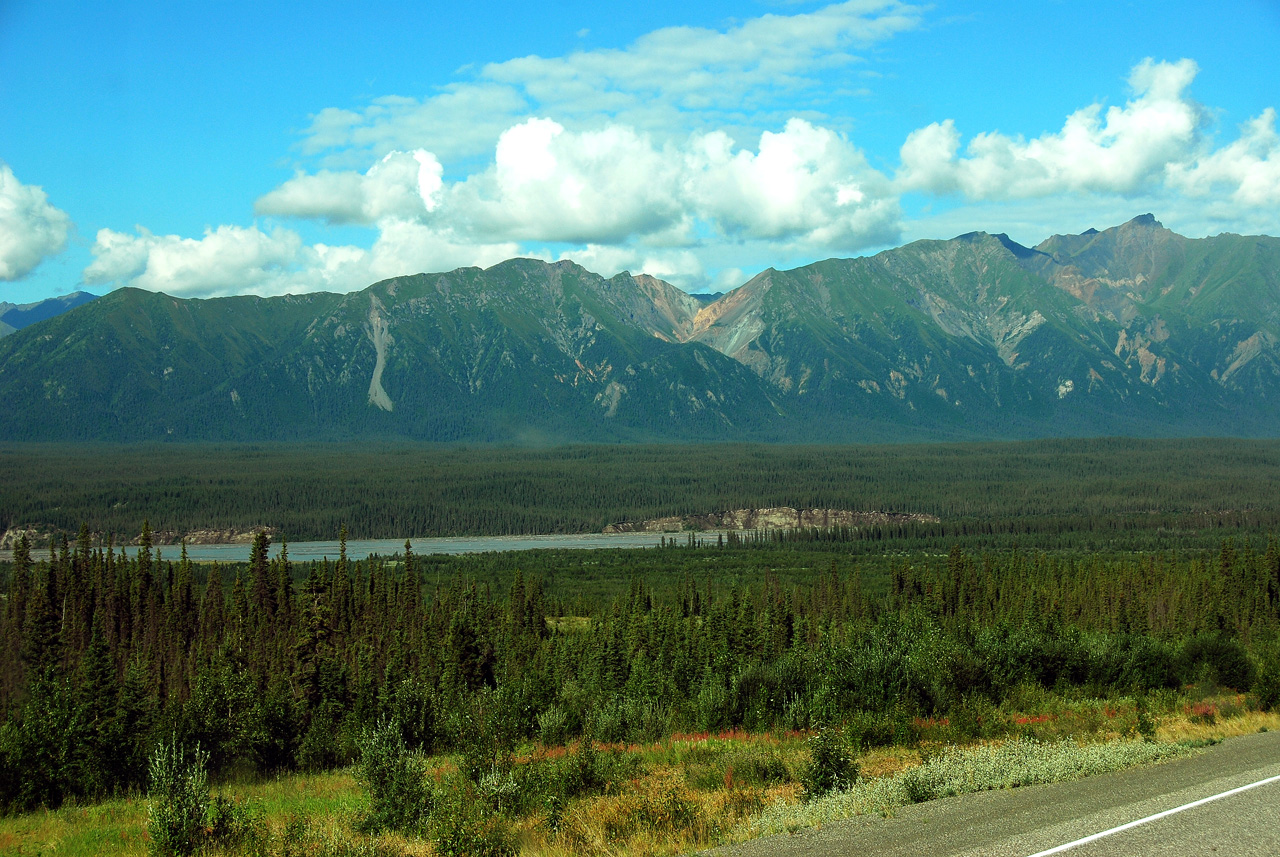 2013-07-30, 040, Alaskan Hwy Mile ... 1500, YT-AK